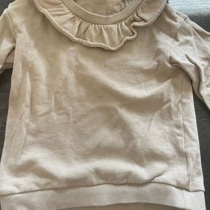 H&M beige toddler sweatshirt with ruffle around the neck